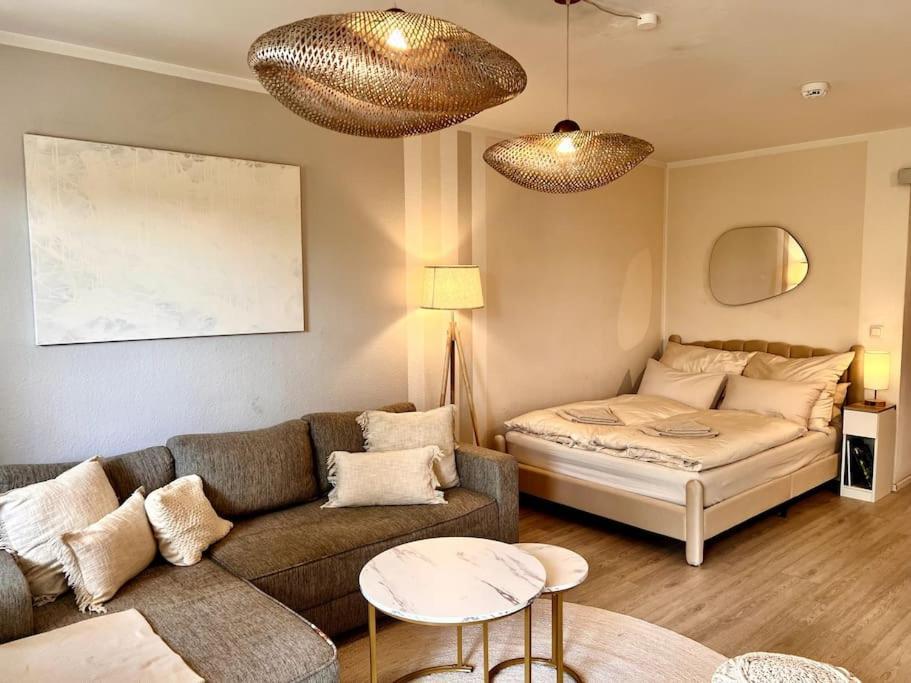 Stylish Studio Apartment With Beautiful Balcony 因戈尔施塔特 外观 照片